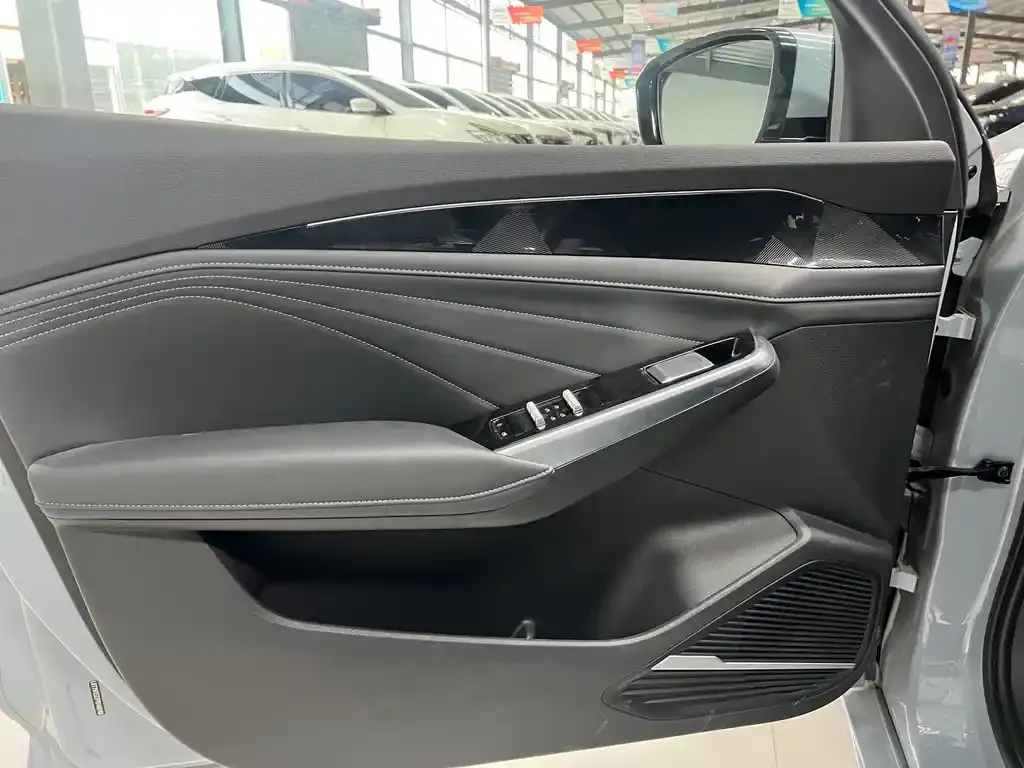 Geely Xingrui L 2025 из CN, фото 7