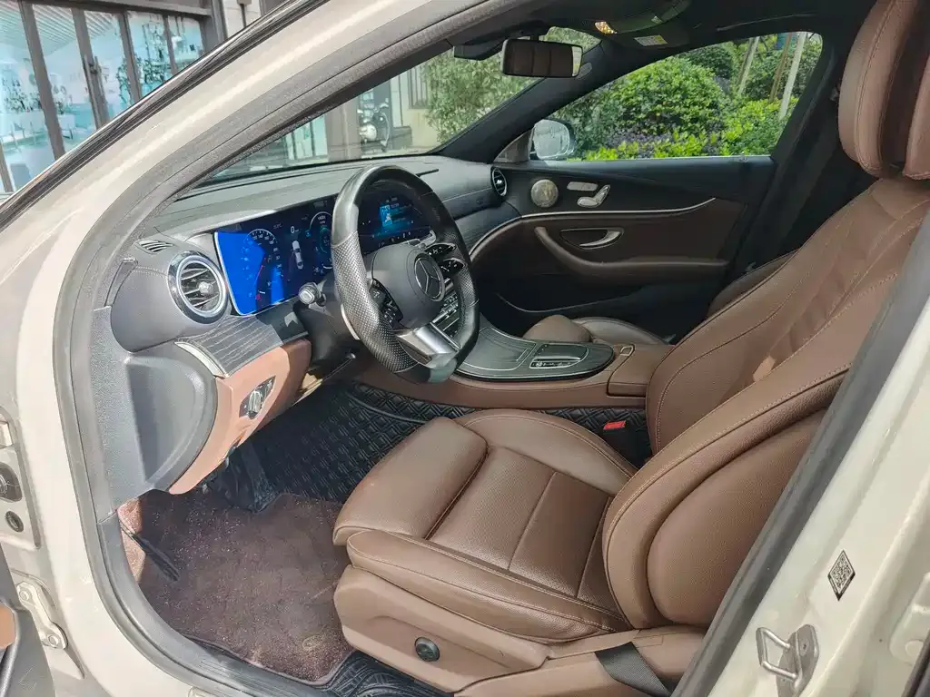 Mercedes-Benz E-Class 2022 из CN, фото 7