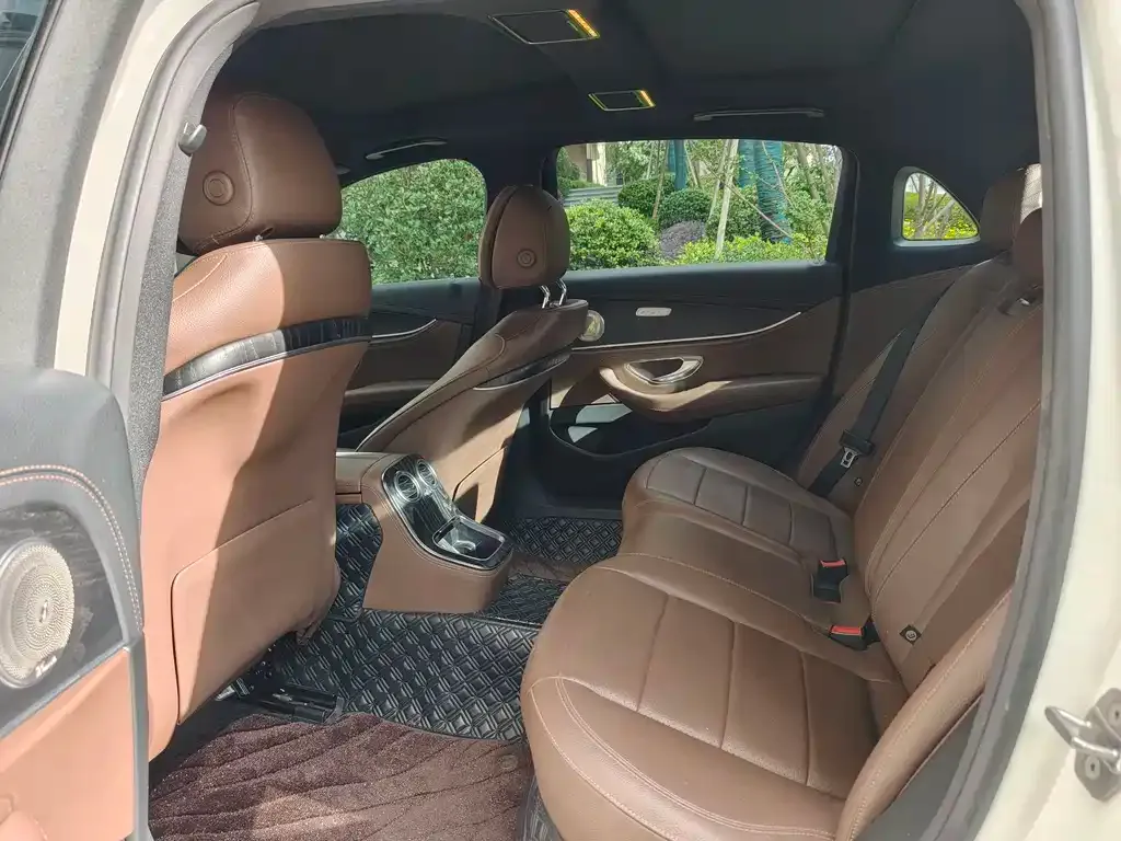 Mercedes-Benz E-Class 2022 из CN, фото 8