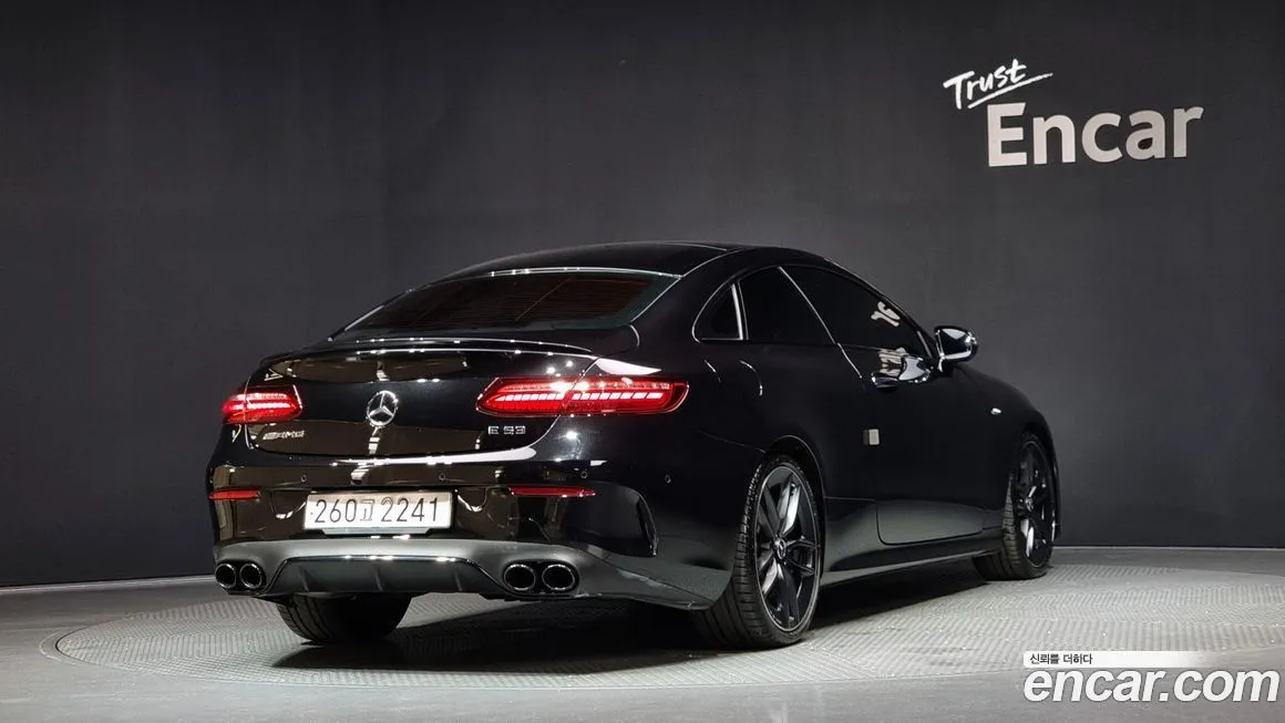 Mercedes-Benz E-Class 2023 из KR, фото 2