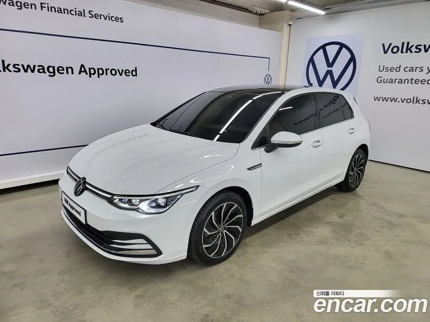 Volkswagen Golf 2024 из KR, фото 1