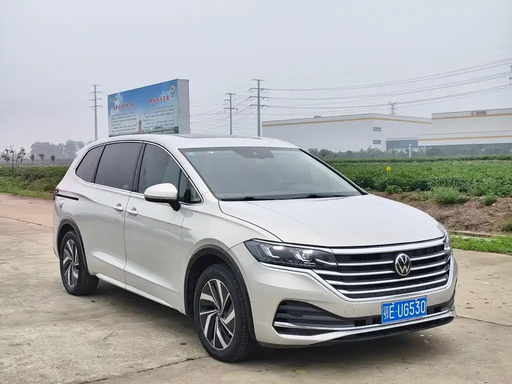 Volkswagen Viloran 2023 из CN, фото 3