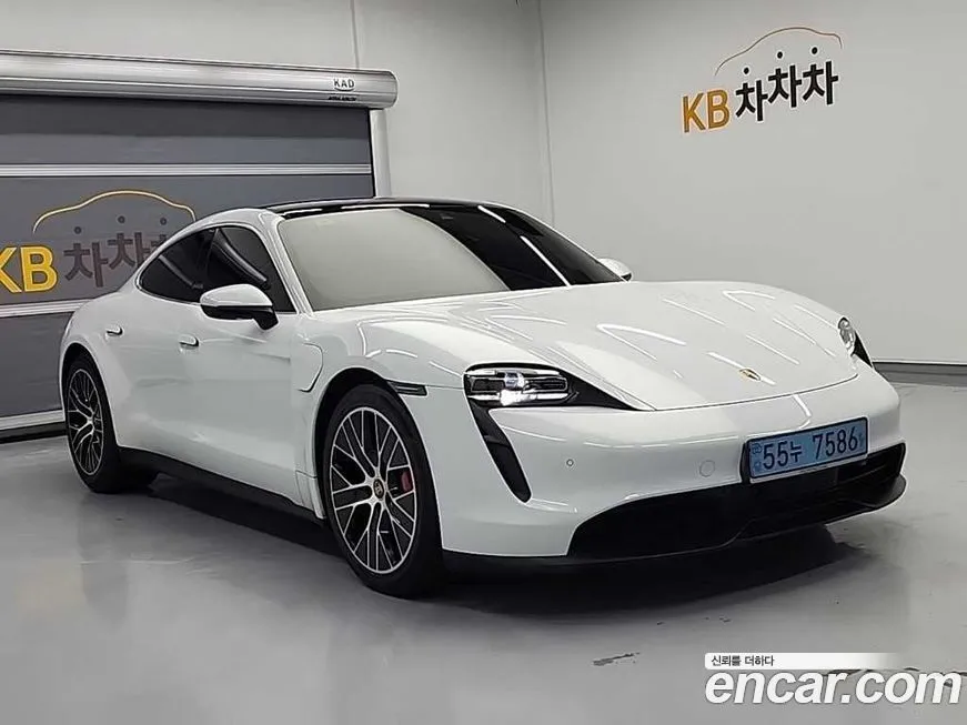 Porsche Taycan 2021 из KR, фото 4