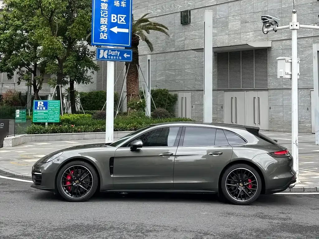 Porsche Panamera 2022 из CN, фото 3