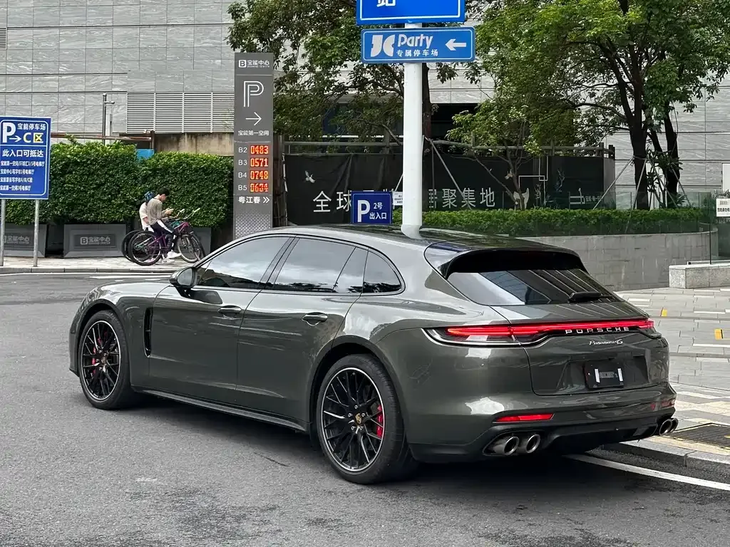 Porsche Panamera 2022 из CN, фото 4