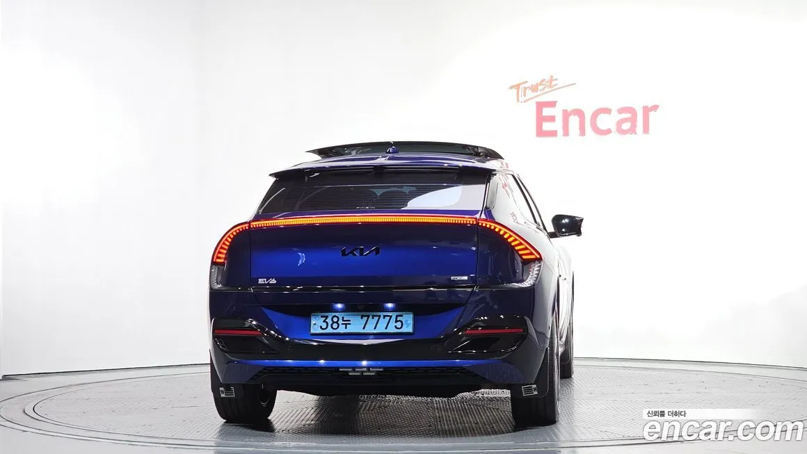 Kia EV6 — фото 4
