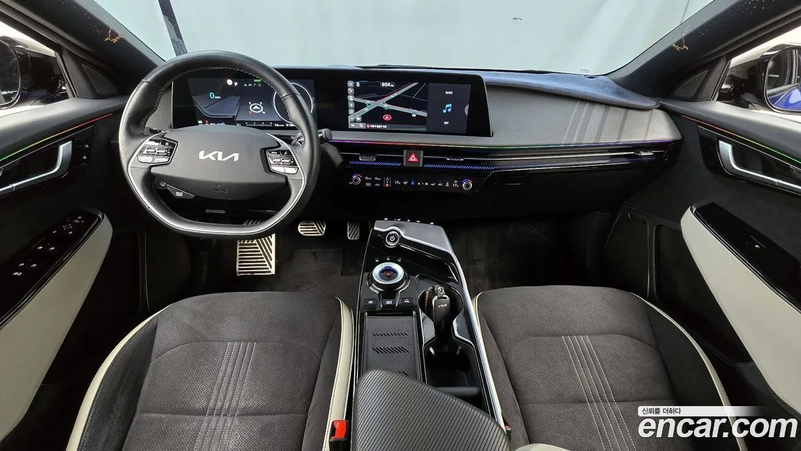 Kia EV6 — фото 7