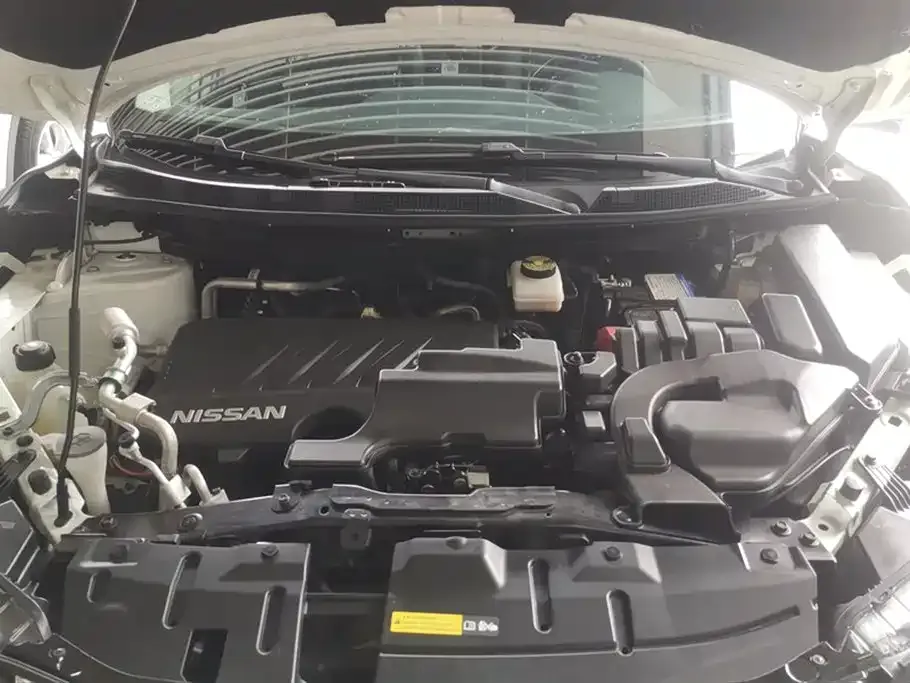 Nissan Qashqai — фото 10