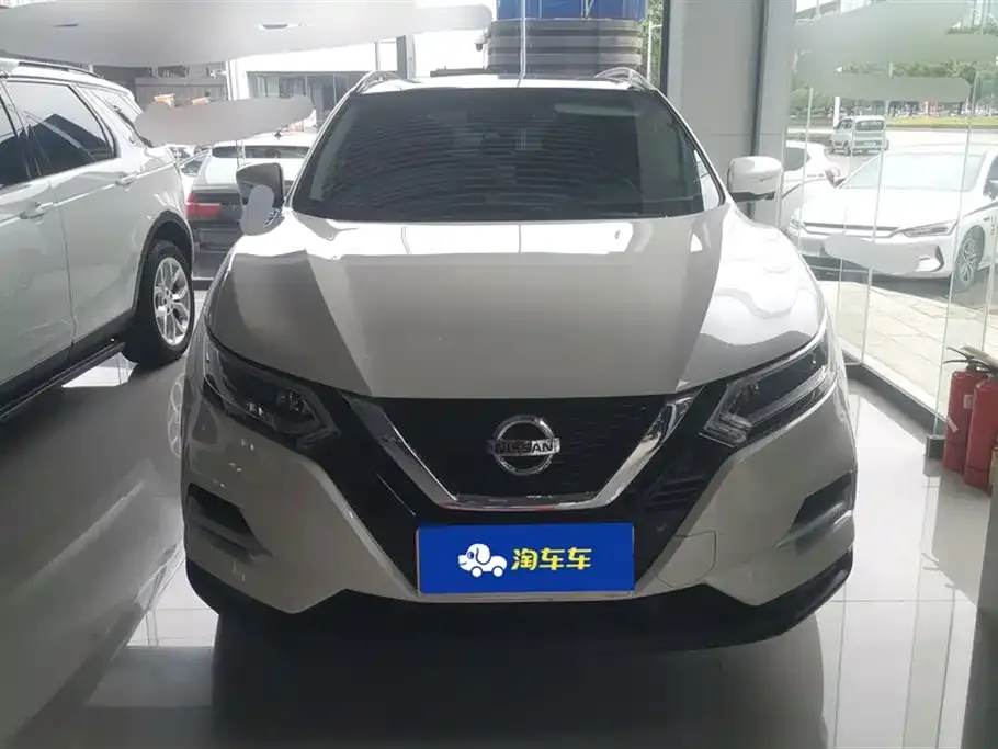 Nissan Qashqai — фото 2