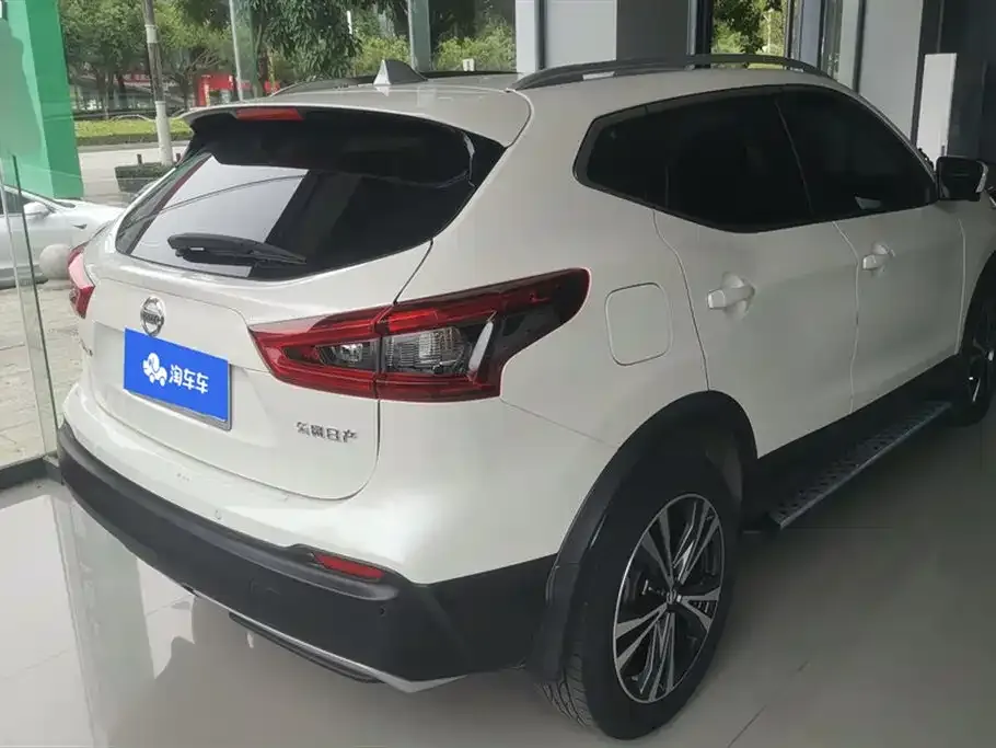 Nissan Qashqai — фото 3