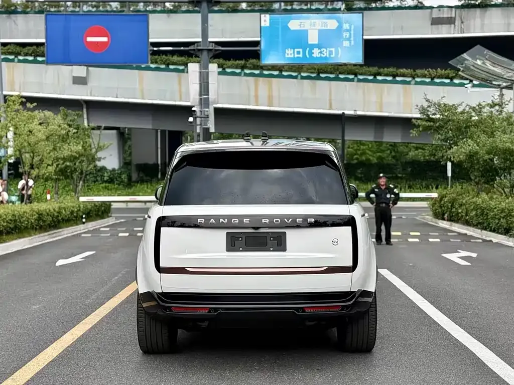 Land Rover Range Rover 2023 из CN, фото 8