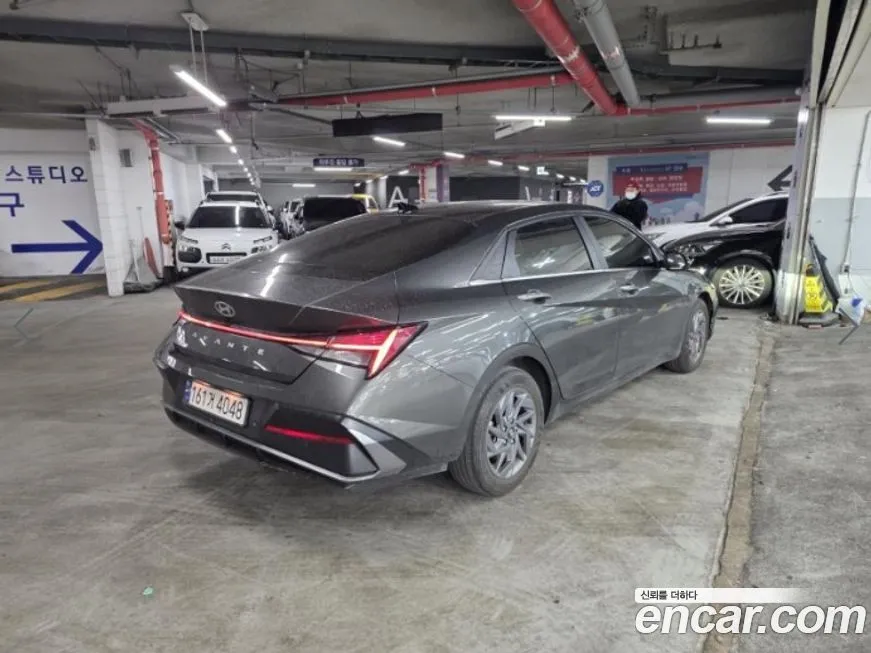Hyundai AVANTE 2024 из KR, фото 4
