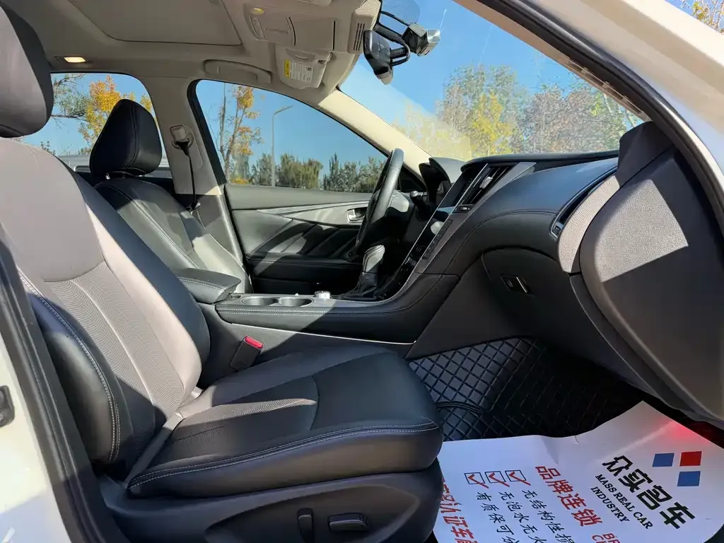 Infiniti Q50L 2021 из CN, фото 9