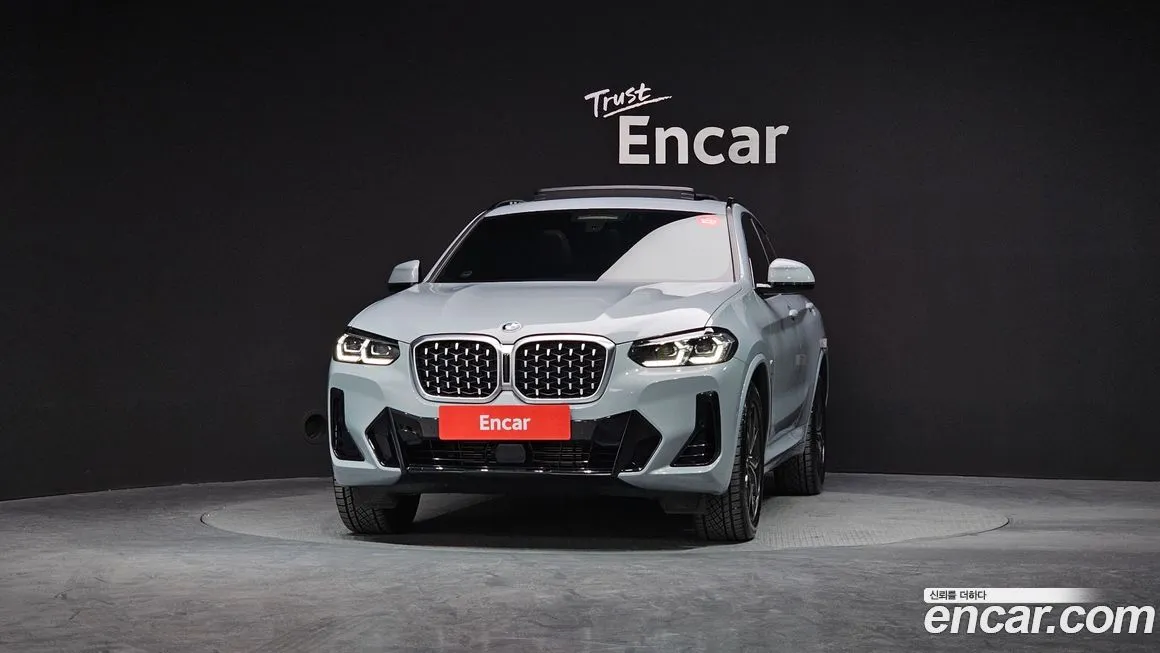 BMW X4 2023 из KR, фото 3
