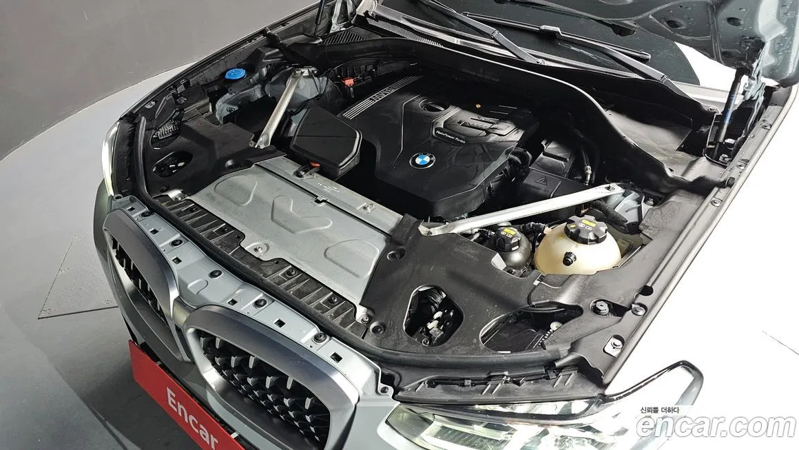 BMW X4 2023 из KR, фото 6