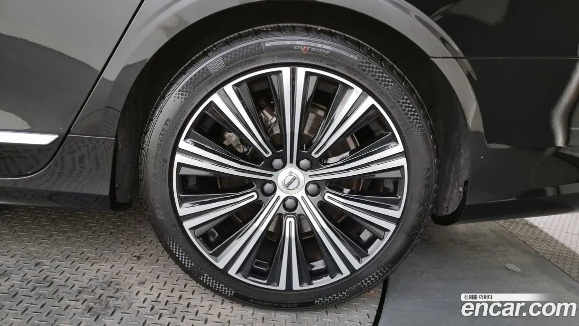 Volvo S90 2021 из KR, фото 5