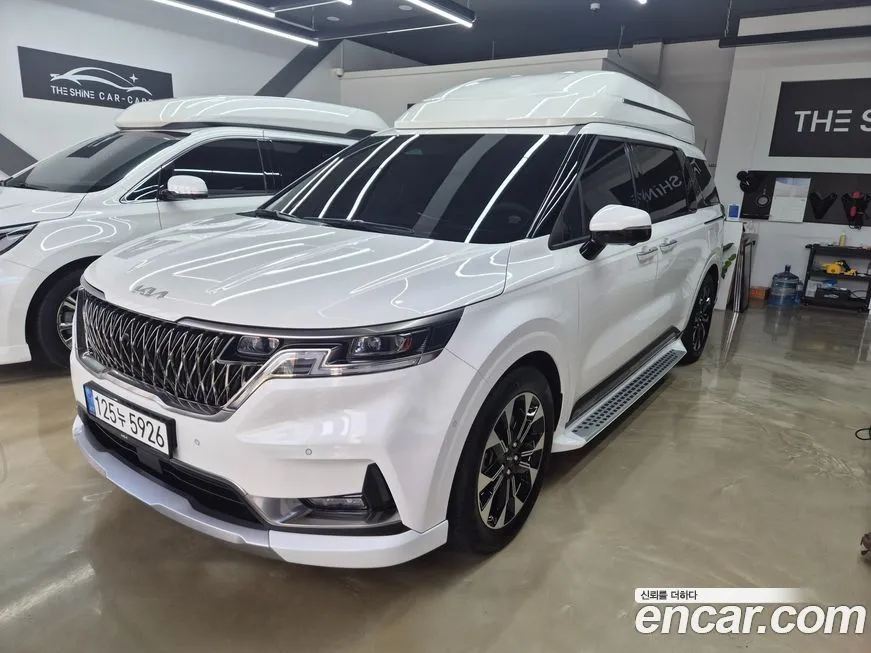 Kia Carnival — фото 1