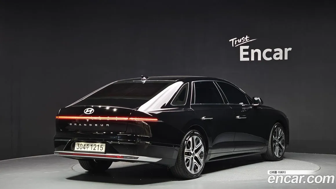 Hyundai Grandeur 2023 из KR, фото 2