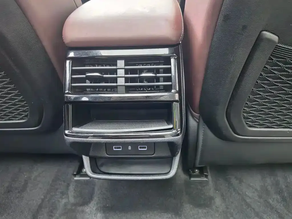 Geely Xingyue L 2022 из CN, фото 7