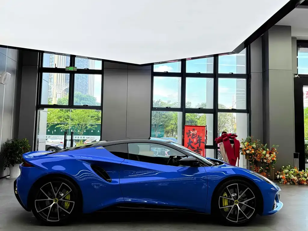Lotus Emira 2024 из CN, фото 6