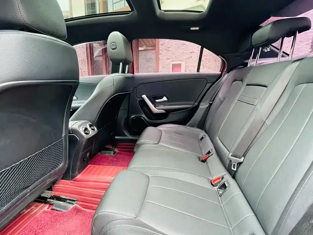 Mercedes-Benz A-Class 2023 из CN, фото 6
