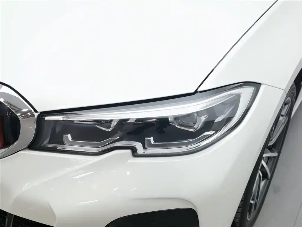 BMW 3 Series 2022 из CN, фото 7