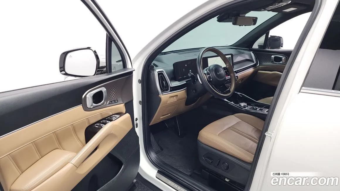 Kia Sorento — фото 10