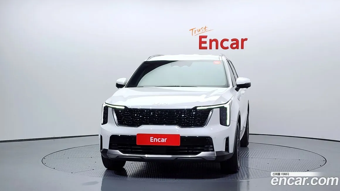Kia Sorento — фото 3