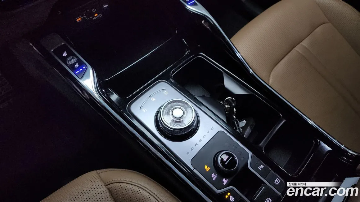 Kia Sorento — фото 9