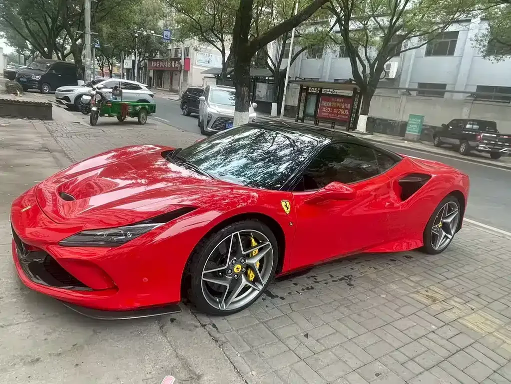 Ferrari F8 2022 из CN, фото 1