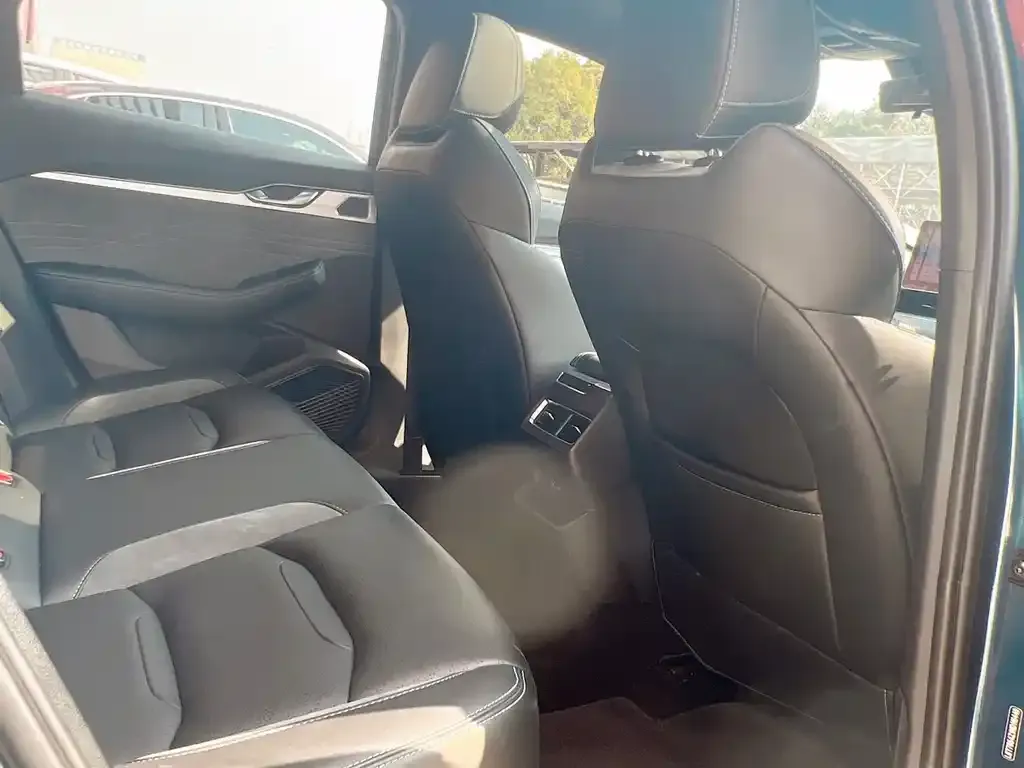 Geely Xingrui 2023 из CN, фото 8
