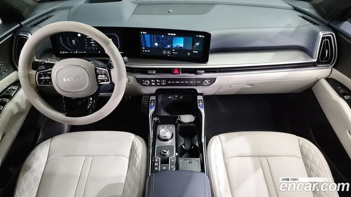 Kia Sorento — фото 7