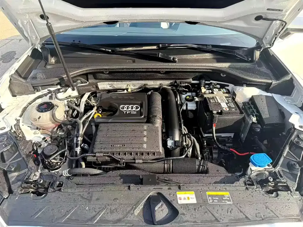 Audi Q2L 2023 из CN, фото 4