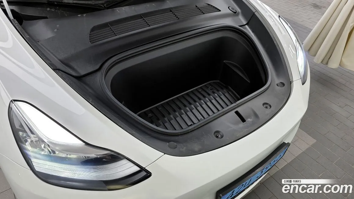 Tesla Model Y 2021 из KR, фото 6