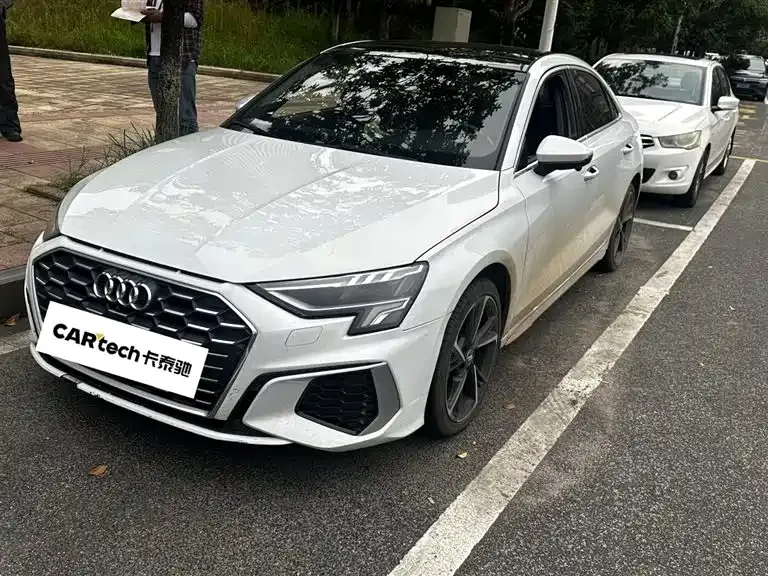 Audi A3 2022 из CN, фото 1