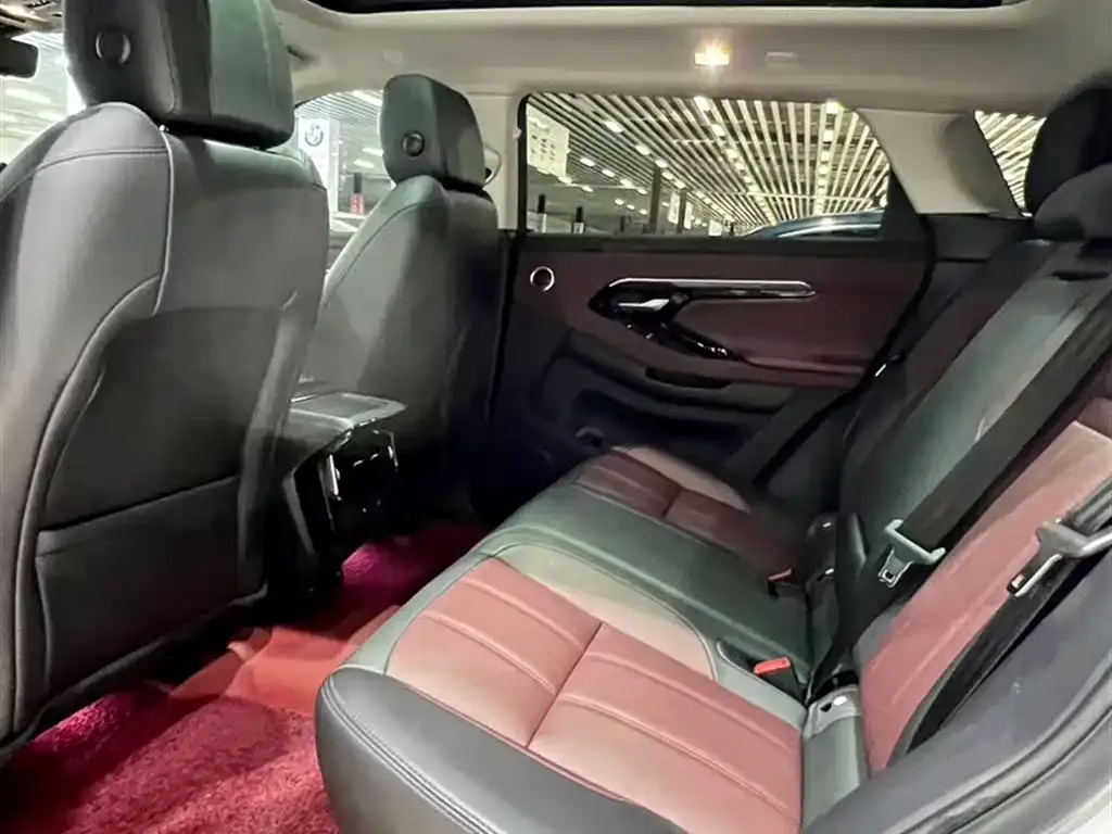 Land Rover Evoque — фото 10