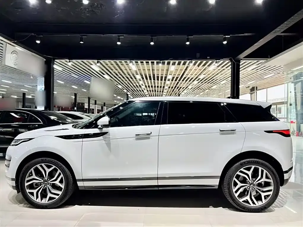 Land Rover Evoque — фото 5