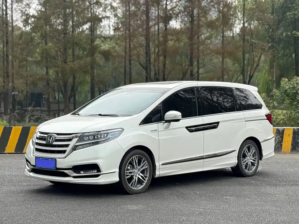 Honda Elysion 2021 из CN, фото 1