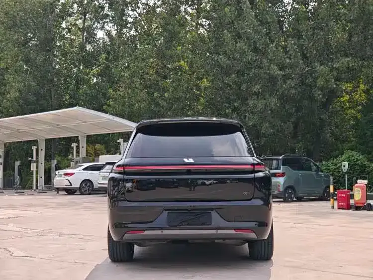 Li Auto L8 2024 из CN, фото 5