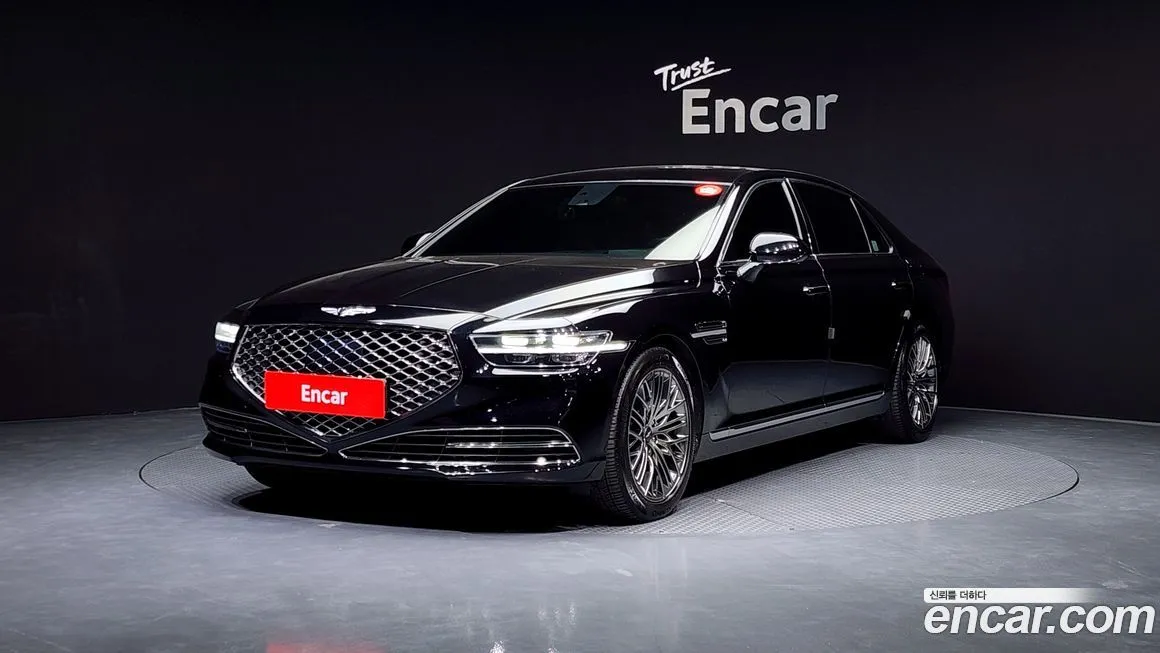 Genesis G90