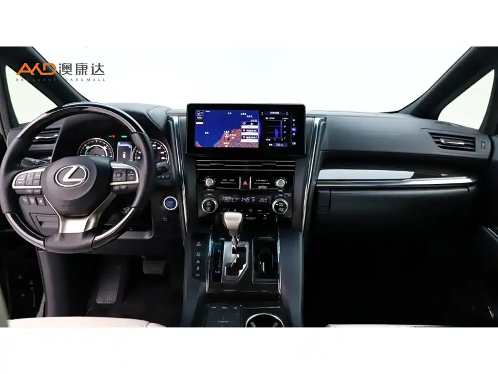 Lexus LM — фото 5
