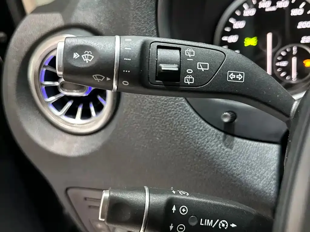 Mercedes-Benz Vito 2022 из CN, фото 10