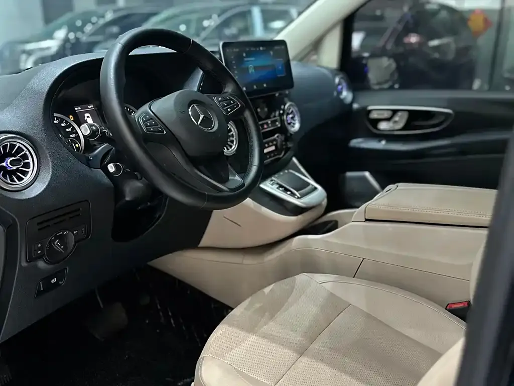 Mercedes-Benz Vito 2022 из CN, фото 4