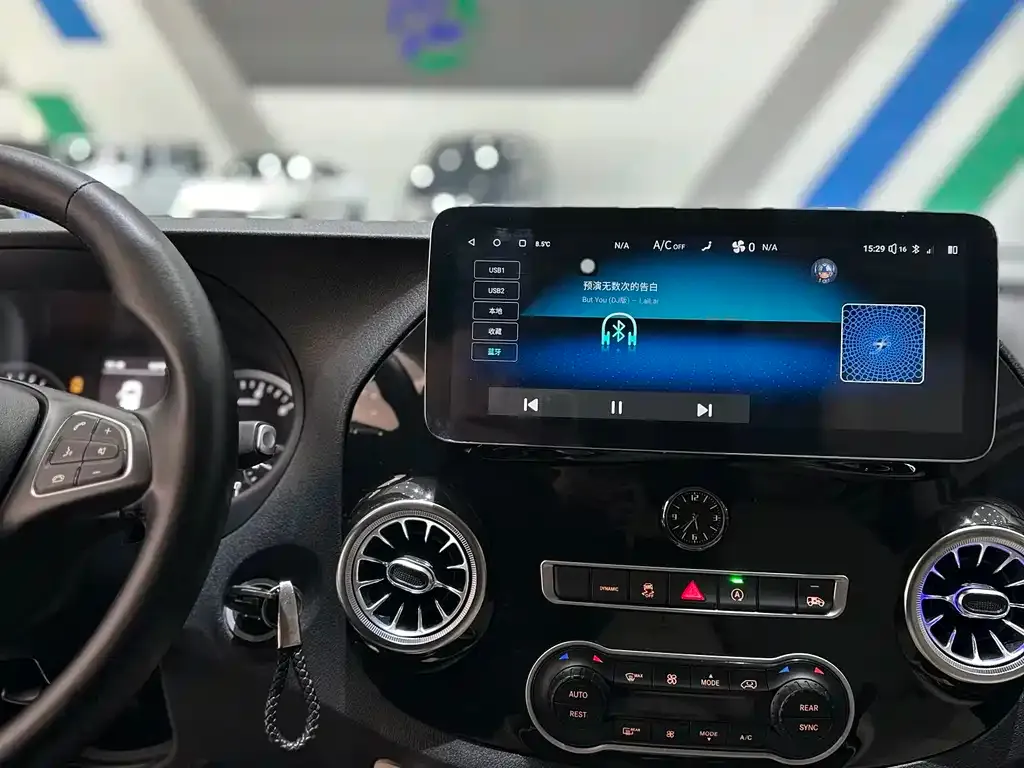 Mercedes-Benz Vito 2022 из CN, фото 7