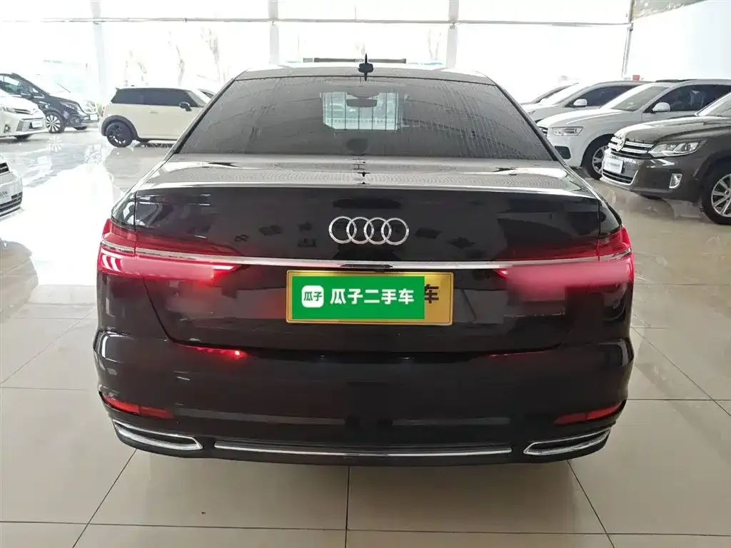 Audi A6L 2022 из CN, фото 6