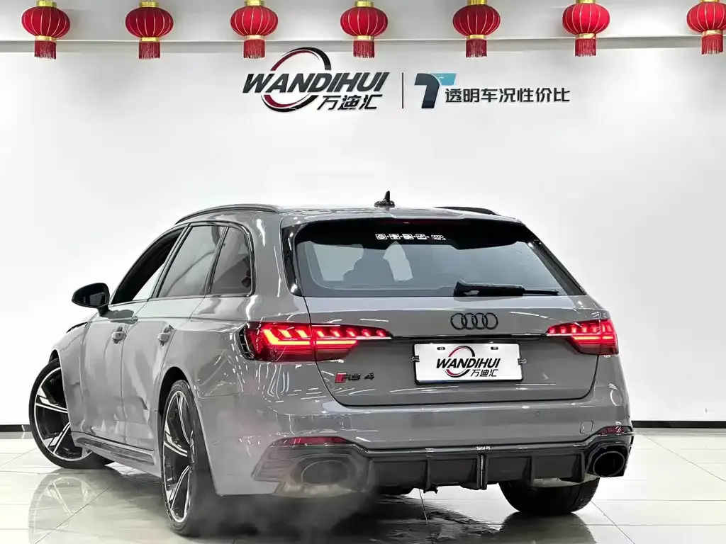 Audi RS 4 2024 из CN, фото 7