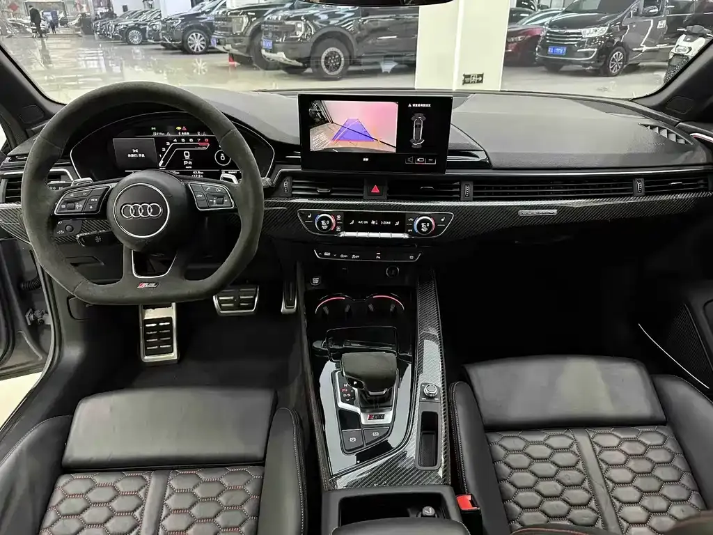 Audi RS 4 2024 из CN, фото 8