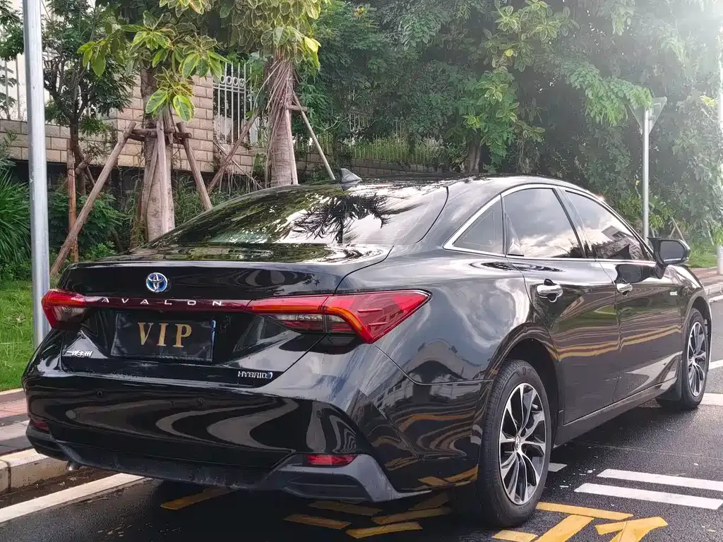 Toyota Avalon 2022 из CN, фото 7