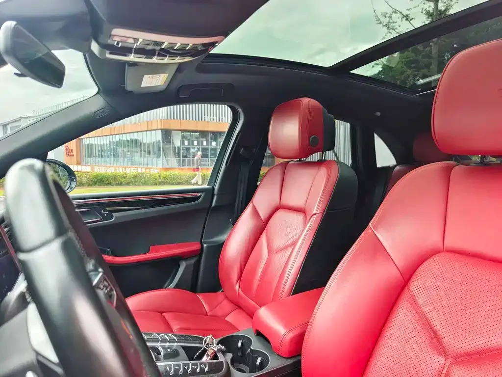 Porsche Macan 2021 из CN, фото 9