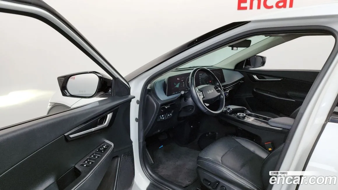 Kia EV6 2022 из KR, фото 10